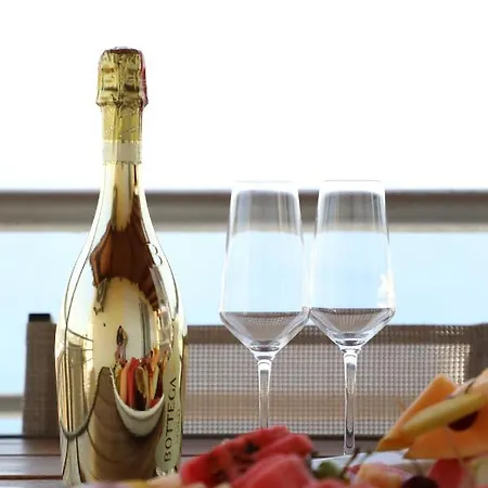 Atlantis 아파트 Sarandë