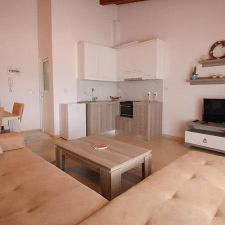 아파트 Atlantis Sarandë